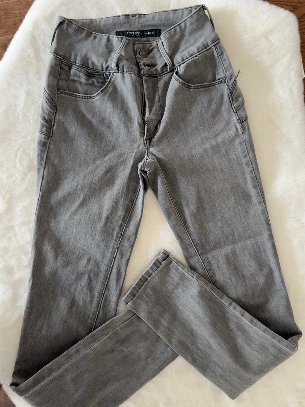 Women’s Gray Stretch Slim Jeans